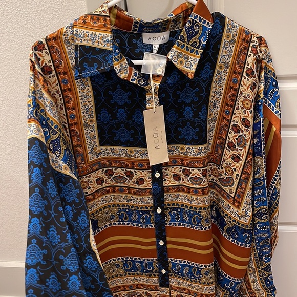 ACOA PRINT LONG SLEEVE | Vici Collection - Picture 3 of 6